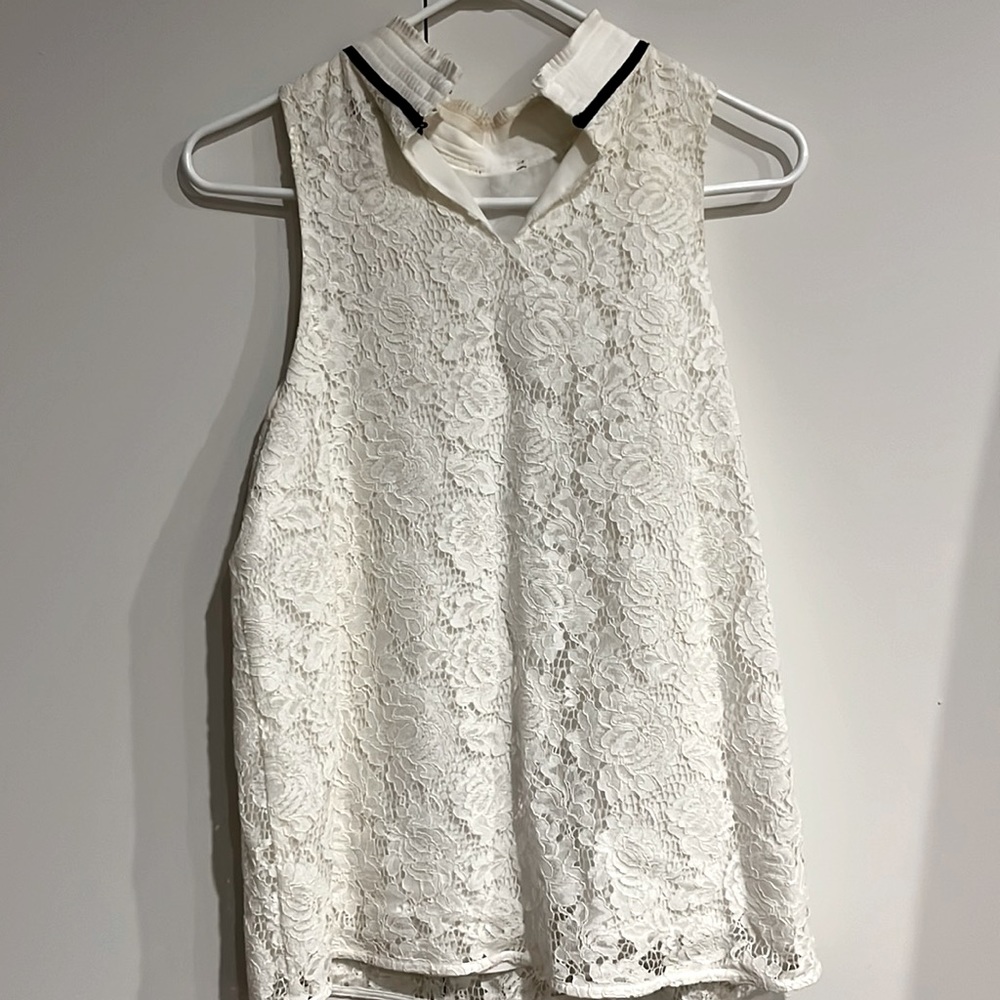 Blouse/fancy shirt
